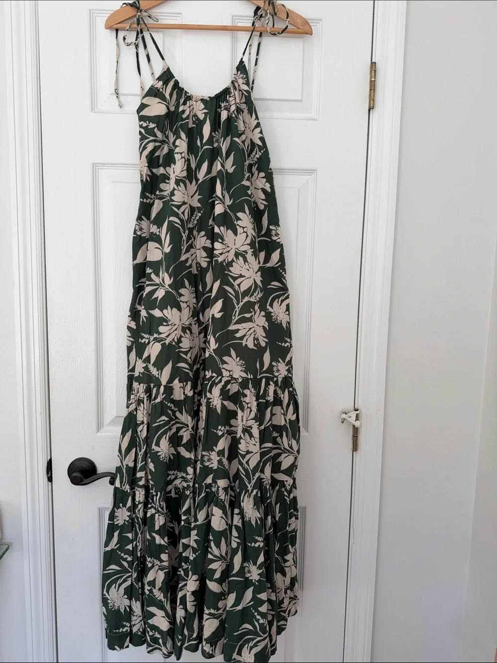 Abercrombie & Fitch Floral Maxi Dress